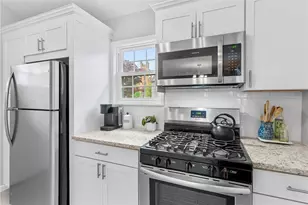 63 Hammond St, Providence, RI 02909 - Photo 11