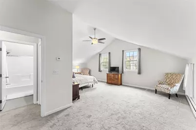 63 Hammond Street, Providence, RI 02909 - Photo 23