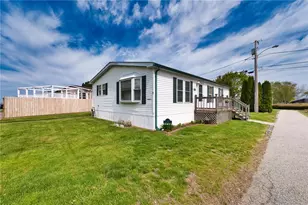 1 Scotty Dr, Portsmouth, RI 02871 - Photo 3