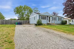 99 Potomac Rd, Warwick, RI 02888 - Photo 29
