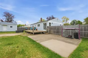 99 Potomac Rd, Warwick, RI 02888 - Photo 27