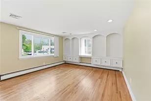 99 Potomac Rd, Warwick, RI 02888 - Photo 9