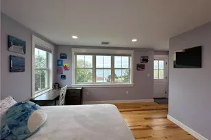 68 Albert St, Portsmouth, RI 02871 - Photo 11