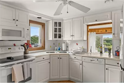 24 Dunes Road, Narragansett, RI 02882 - Photo 19