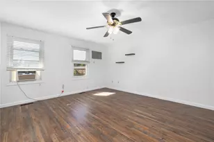 4 Smithfield Rd, North Providence, RI 02904 - Photo 21