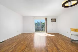 4 Smithfield Rd, North Providence, RI 02904 - Photo 7