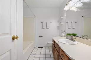 4 Smithfield Rd, North Providence, RI 02904 - Photo 23