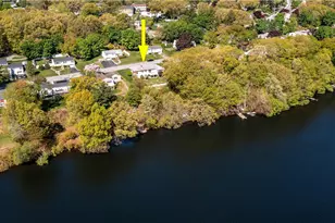 15 Lakeside Dr, Smithfield, RI 02917 - Photo 5