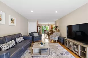 49 Silver Cup Cir, West Warwick, RI 02893 - Photo 5