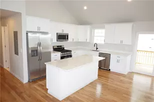 178 Highland St, Cranston, RI 02920 - Photo 15