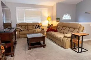 21 Milano St, Providence, RI 02904 - Photo 3