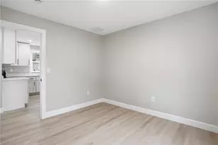 307 Oxford St, Providence, RI 02905 - Photo 33
