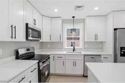 307 Oxford Street, Providence, RI 02905 - Photo 23