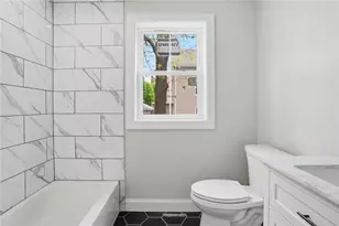 307 Oxford St, Providence, RI 02905 - Photo 15