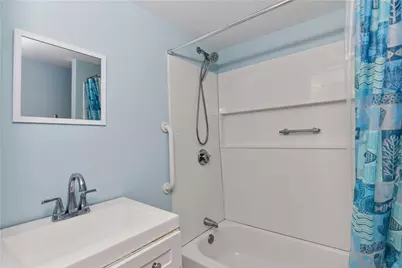 58 Vaucluse Avenue, Middletown, RI 02842 - Photo 9