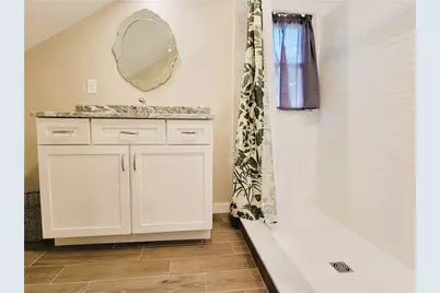 129 Connection Street, Newport, RI 02840 - Photo 15
