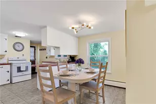 85 Treasure Rd, Narragansett, RI 02882 - Photo 9