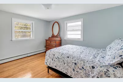 85 Treasure Road, Narragansett, RI 02882 - Photo 17