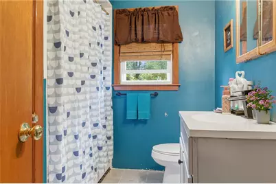 107 Irene Boulevard, Woonsocket, RI 02895 - Photo 9