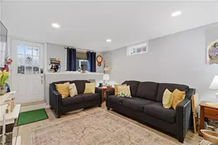 107 Irene Blvd, Woonsocket, RI 02895 - Photo 11