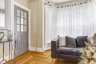 122 Perry St, Central Falls, RI 02863 - Photo 3