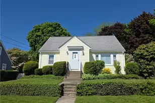 135 Cornell St, Cranston, RI 02920 - Photo 1