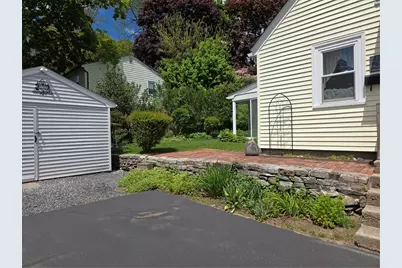 135 Cornell Street, Cranston, RI 02920 - Photo 3