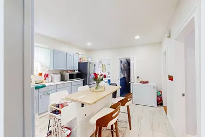 64 Yorkshire Street, Providence, RI 02908 - Photo 9