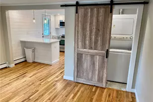 5 Simmons St, Newport, RI 02840 - Photo 17