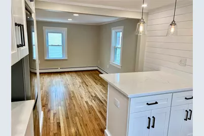 5 Simmons Street #2, Newport, RI 02840 - Photo 11