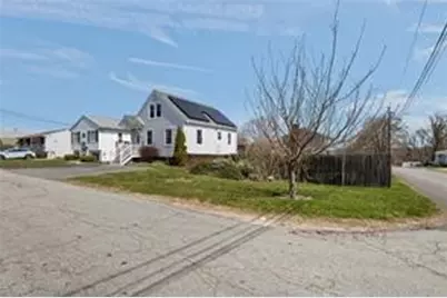 46 Irving Street, North Providence, RI 02904 - Photo 17