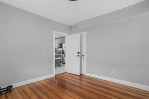 52 Dover St, Pawtucket, RI 02860 - Photo 17