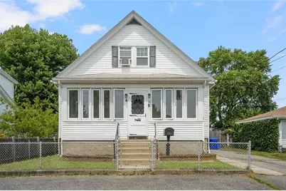 52 Dover Street, Pawtucket, RI 02860 - Photo 3