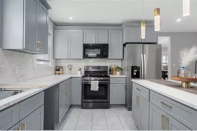 52 Dover Street, Pawtucket, RI 02860 - Photo 13
