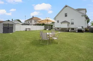 52 Dover St, Pawtucket, RI 02860 - Photo 31