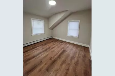 36 Berlin Street, Providence, RI 02908 - Photo 17