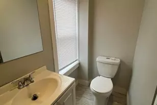 36 Berlin St, Providence, RI 02908 - Photo 5
