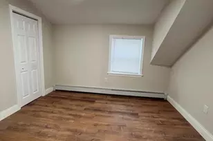 36 Berlin St, Providence, RI 02908 - Photo 13