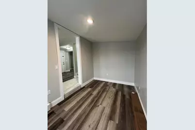 36 Berlin Street, Providence, RI 02908 - Photo 9
