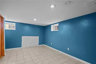 22 Stonelaw Ave, Providence, RI 02908 - Photo 11