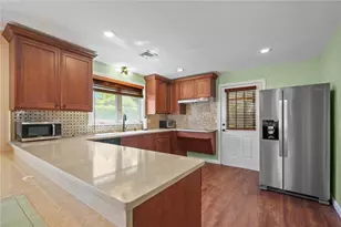 22 Stonelaw Ave, Providence, RI 02908 - Photo 5