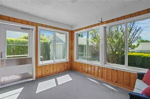 22 Stonelaw Ave, Providence, RI 02908 - Photo 15