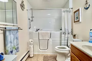 71 Wolcott Ave, Stonington, CT 06378 - Photo 13