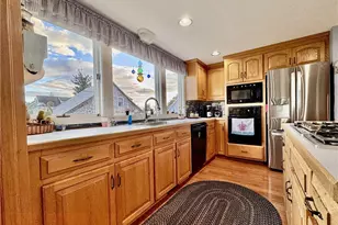 71 Wolcott Ave, Stonington, CT 06378 - Photo 3