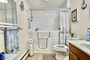 71 Wolcott Ave, Stonington, CT 06378 - Photo 13