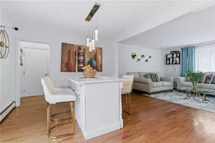 20 Stewart St, Warwick, RI 02889 - Photo 7