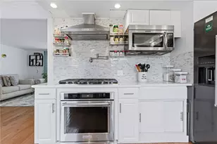 20 Stewart St, Warwick, RI 02889 - Photo 3