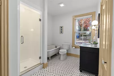 18 Barney Street #1, Newport, RI 02840 - Photo 19