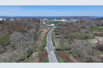 152 Revolution Way, Middletown, RI 02842 - Photo 7