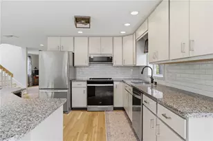 5 Aurora Dr, Cumberland, RI 02864 - Photo 17